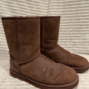 UGG classic boot whipstitch detailing, women’s SZ 11